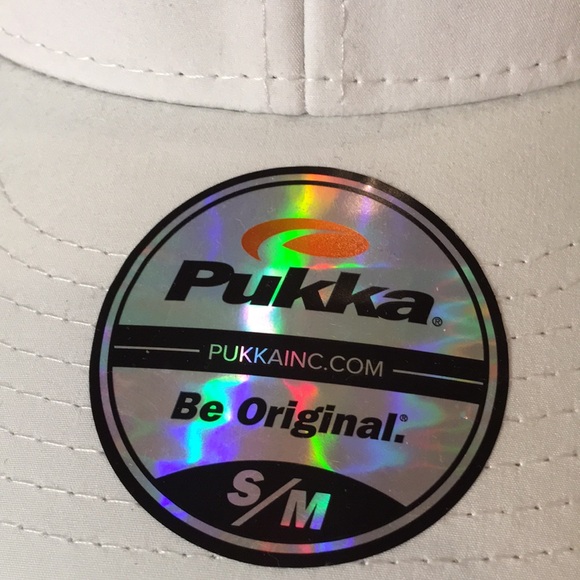 Black and White Curved Brim Hat with Embroidered Logo - Picture 3 of 14